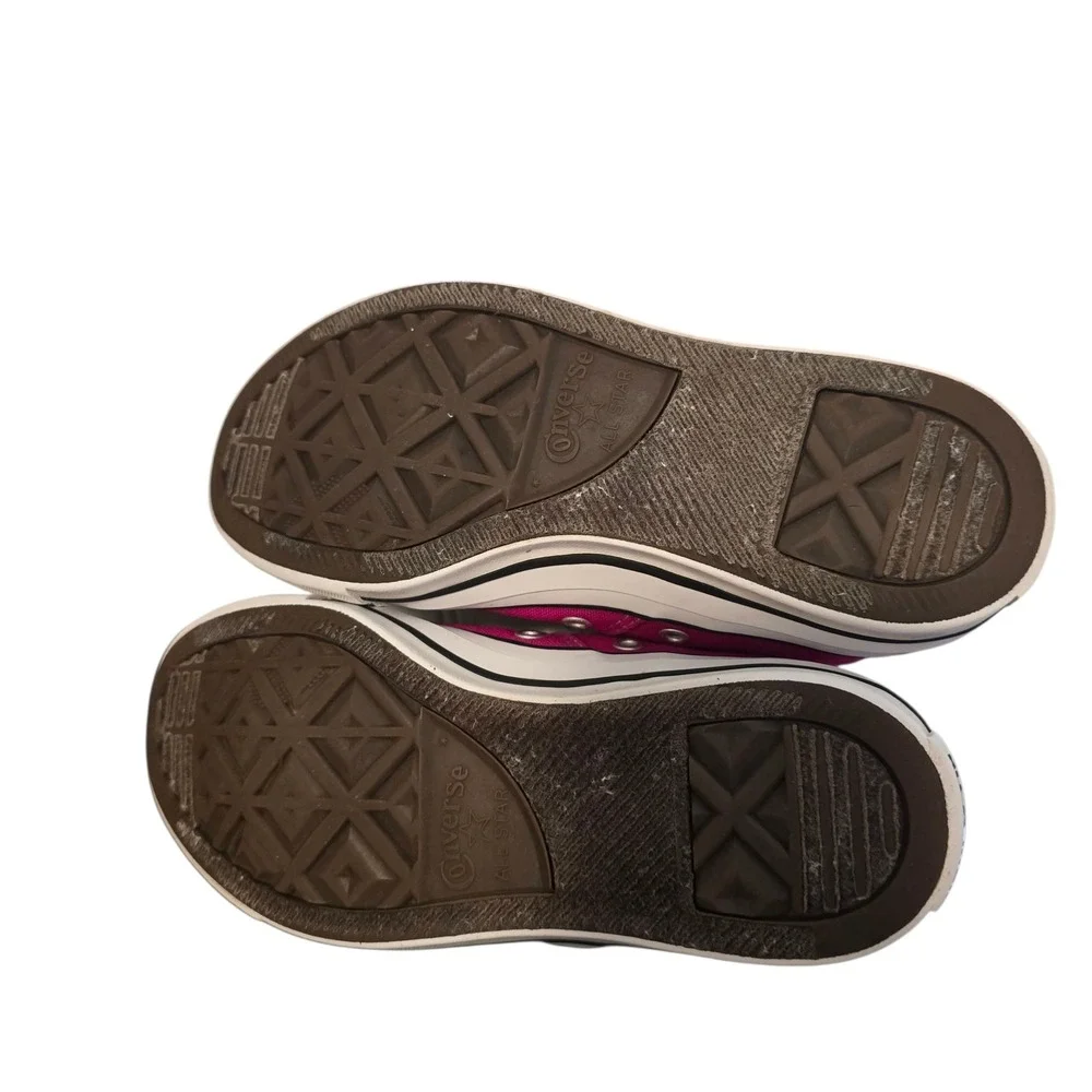 Converse All Star Girls Low Top Pink Canvas Sneakers‎
